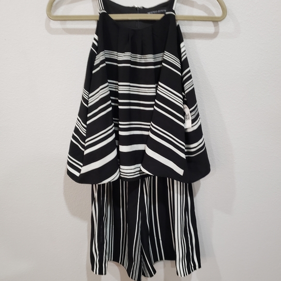 Spenser Jeremy Black & White Striped Sleeveless Romper, Size 6, w/Scoop Neck, - Picture 5 of 12
